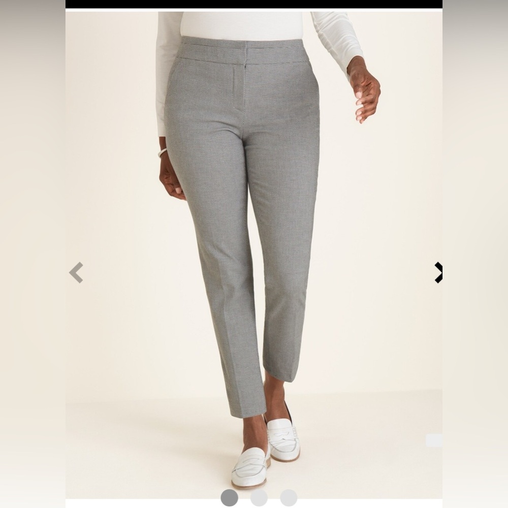 ⬇️Chico’s So Slimming Pant Size 0.5R (6) - Picture 2 of 9